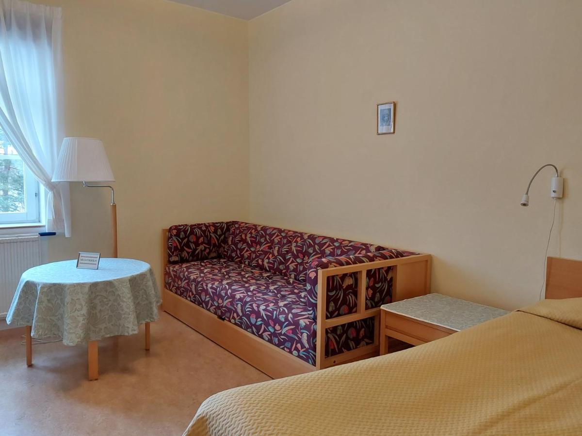 ファールン Birgittagarden - Gaesthem - Birgittasystrarna Bed & Breakfast エクステリア 写真