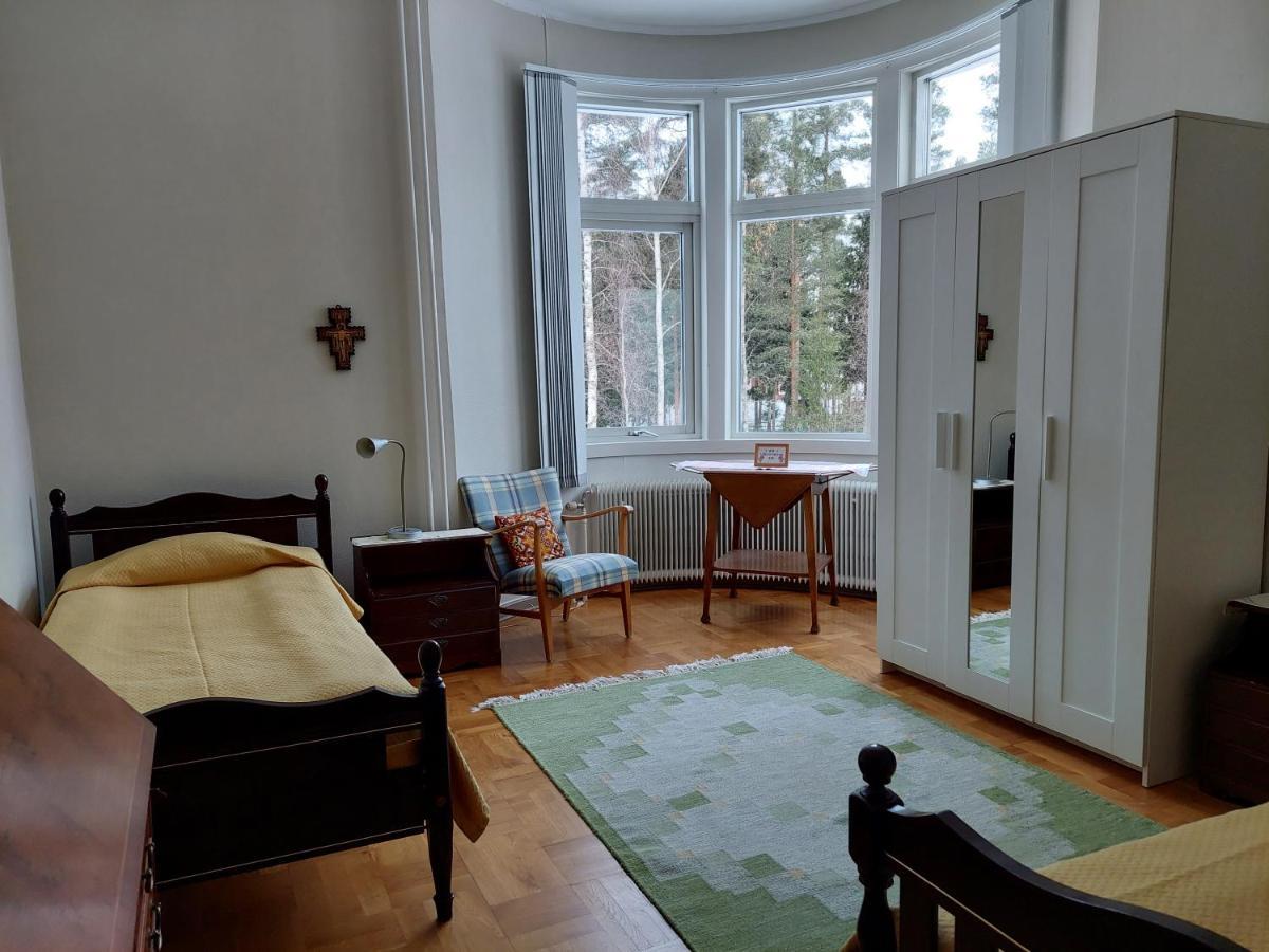 ファールン Birgittagarden - Gaesthem - Birgittasystrarna Bed & Breakfast エクステリア 写真